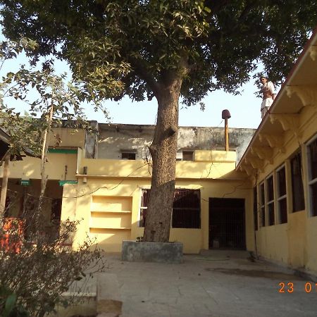 Shri Swami Sheetal Das Akhada B1-88 Assi , Near Pushkar Talab,Varanasi, Ashram Dharmshala酒店 外观 照片