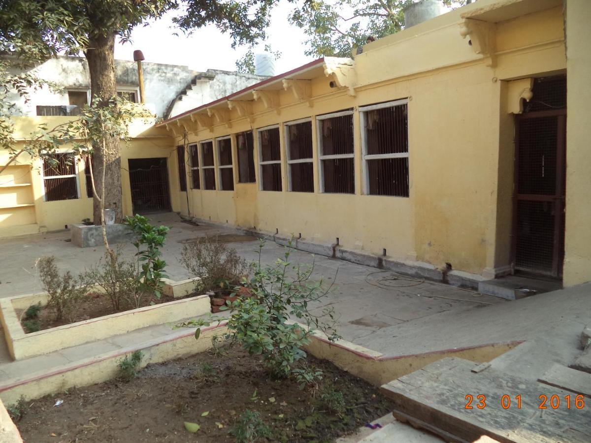 Shri Swami Sheetal Das Akhada B1-88 Assi , Near Pushkar Talab,Varanasi, Ashram Dharmshala酒店 外观 照片