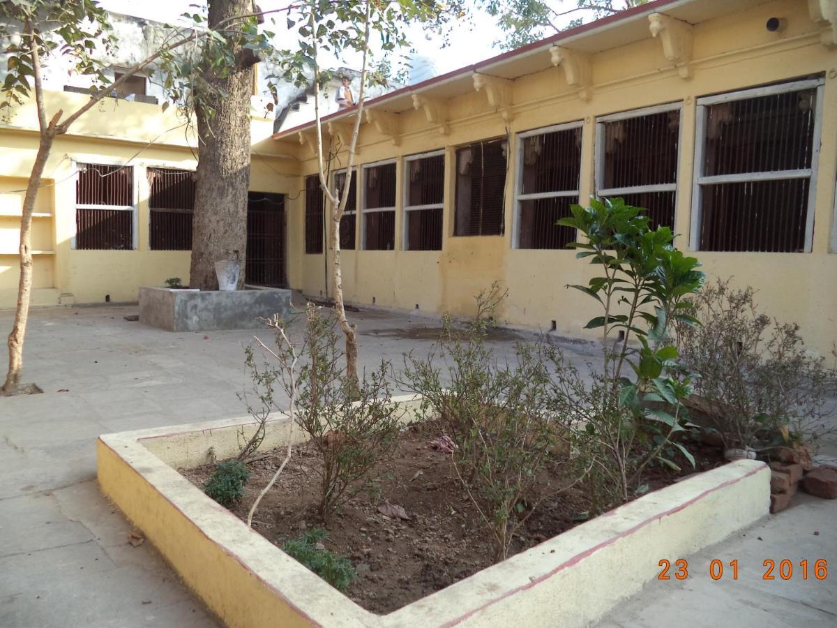 Shri Swami Sheetal Das Akhada B1-88 Assi , Near Pushkar Talab,Varanasi, Ashram Dharmshala酒店 外观 照片