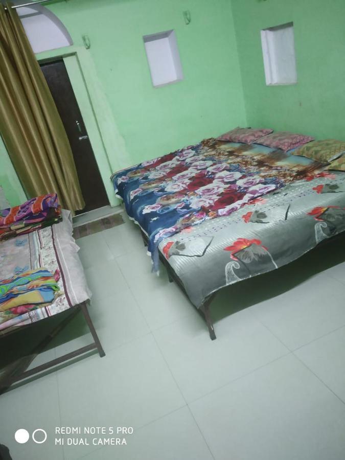 Shri Swami Sheetal Das Akhada B1-88 Assi , Near Pushkar Talab,Varanasi, Ashram Dharmshala酒店 外观 照片