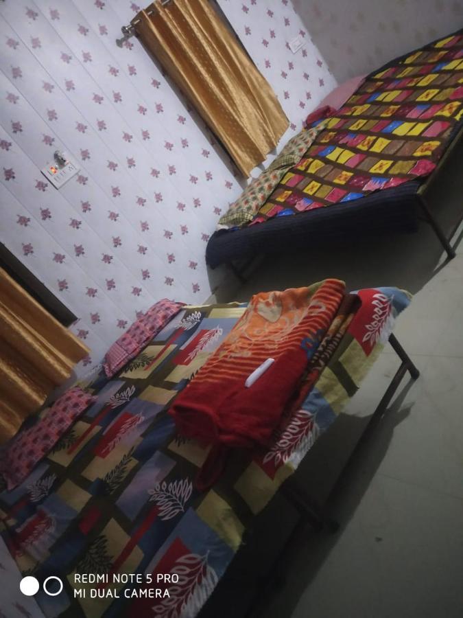 Shri Swami Sheetal Das Akhada B1-88 Assi , Near Pushkar Talab,Varanasi, Ashram Dharmshala酒店 外观 照片