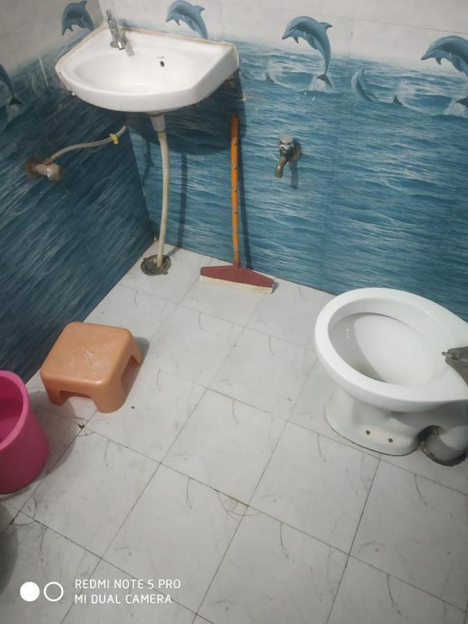Shri Swami Sheetal Das Akhada B1-88 Assi , Near Pushkar Talab,Varanasi, Ashram Dharmshala酒店 外观 照片