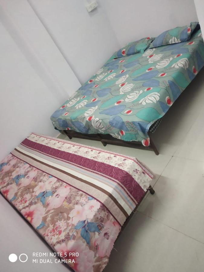 Shri Swami Sheetal Das Akhada B1-88 Assi , Near Pushkar Talab,Varanasi, Ashram Dharmshala酒店 外观 照片